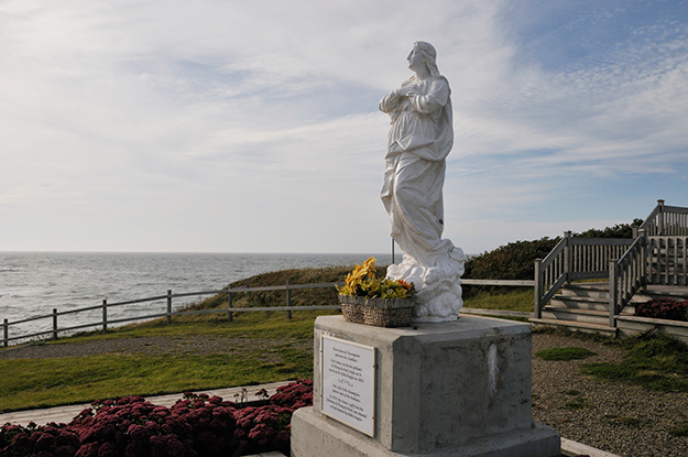 Éphémérides : Bénédiction de la statue de la Vierge