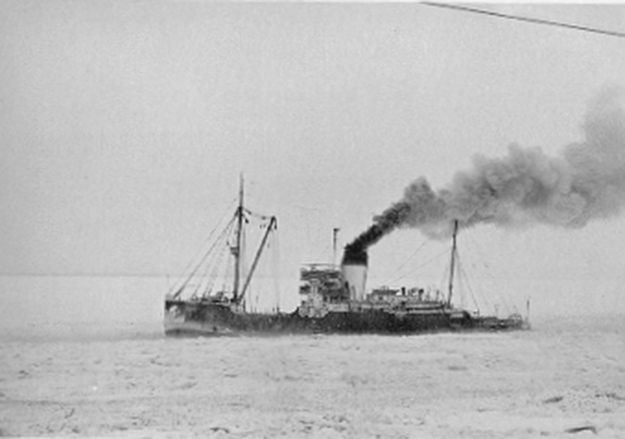 Éphémérides : Famine aux Îles en 1943, on réclame un brise-glace