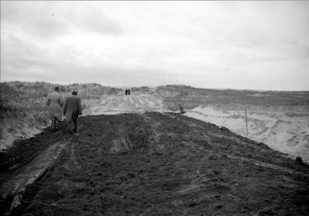 Éphémérides : Inauguration de la jetée du Havre-aux-Basques