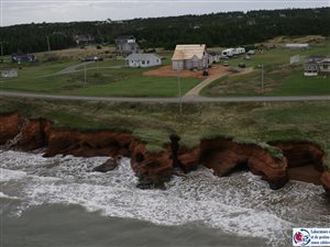 151022_jx76j_iles-de-la-madeleine-mer_g