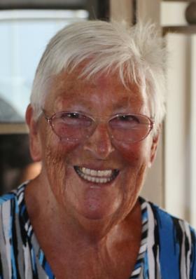 Martha FARRAH (1935-2016)