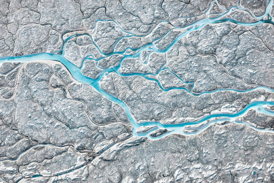 Breathtaking-Aerial-Views-of-Greenland-by-Daniel-Beltra-5-900x601