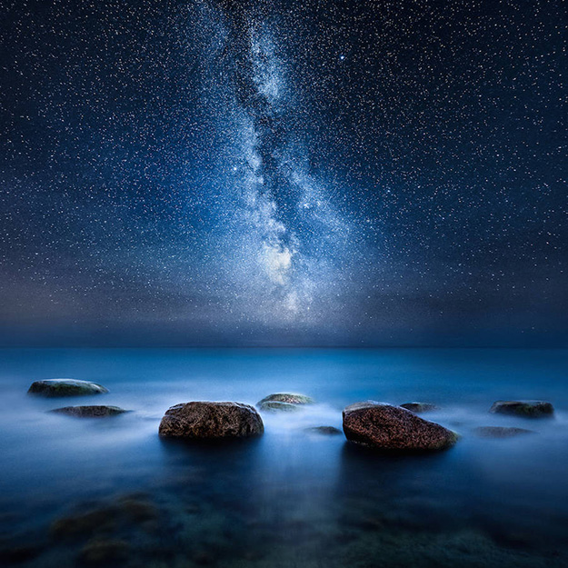 Sensational-Night-Shots-by-Mikko-Lagerstedt1-900x900