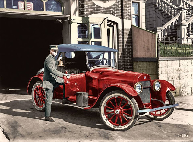 27-photos-colorisees-des-automobiles-americaines-des-annees-1910-1920-21