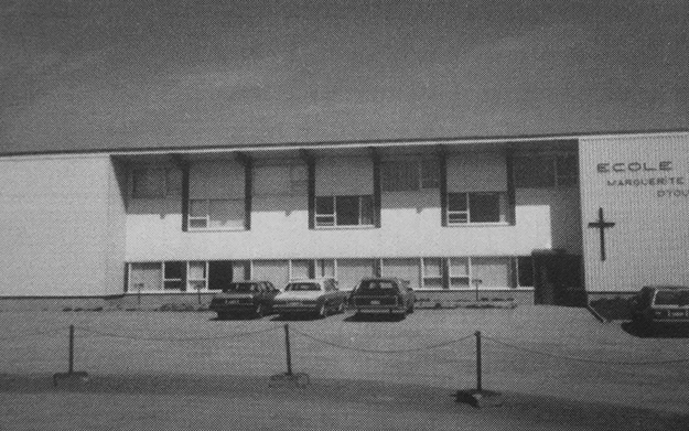 Éphémérides : Construction de l’école Marguerite d’Youville