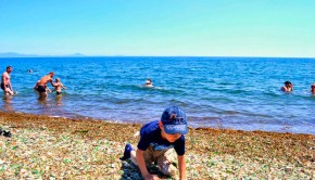 Oussouri-Bay-Glass-Beach-magnifique-plage-de-bouteilles-de-verre-7