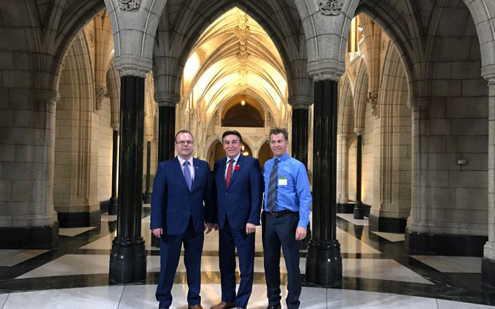 Traverse Cap-aux-Meules – Souris : Des membres de la coalition à Ottawa