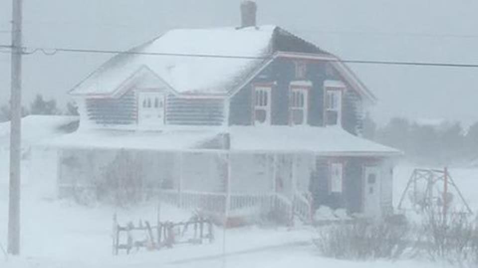 tempete-iles-madeleine-3