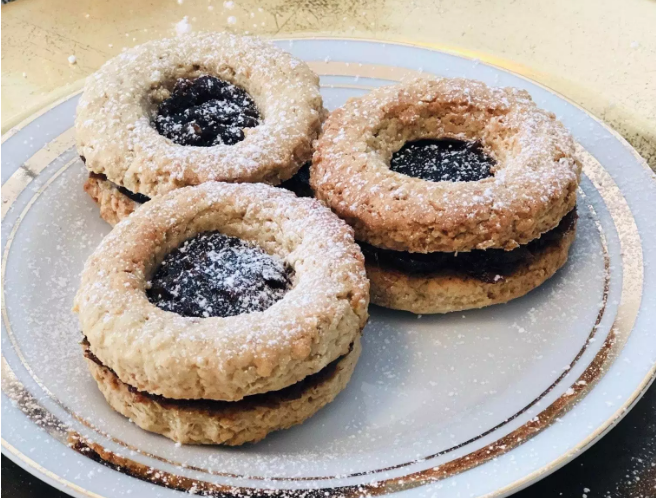 Recette : Les galettes à la farine d’aouene et aux dattes de Grand-mère Léonie