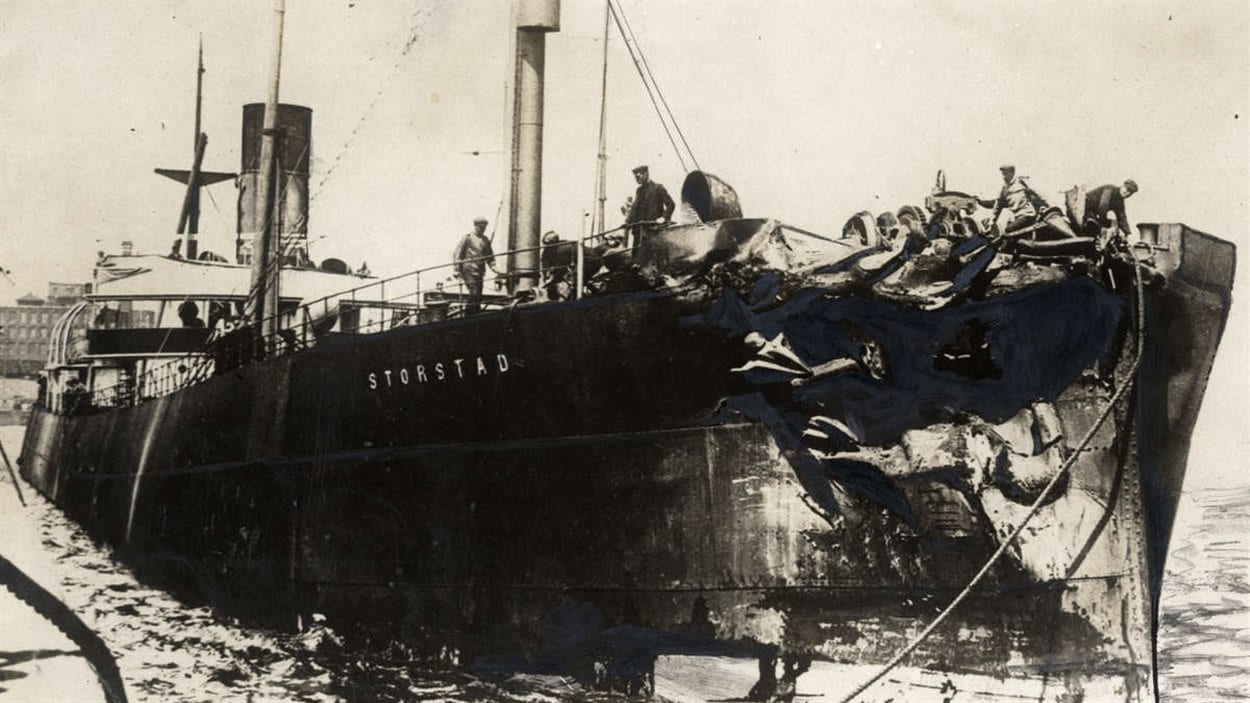 Le Storstad après sa collision avec l'Empress of Ireland   Photo : W5.montreal.com