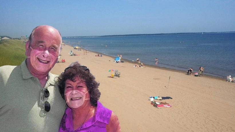 Niaiseries Acadiennes : Rhéal et Lucie témoignent de leur fin de semaine à la plage du Bout du banc
