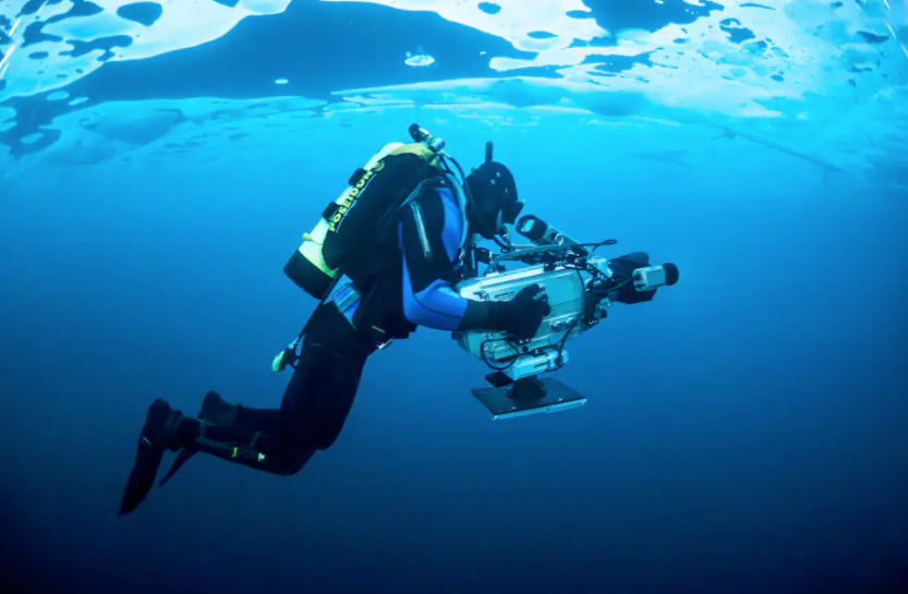 Éloize plonge sous les glaces