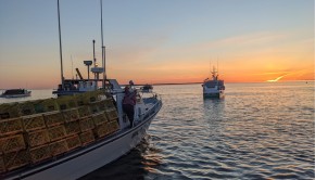 La saison de pêche au homard a enfin pris son envol, tôt mardi matin, dans le nord du Nouveau-Brunswick. -Acadie Nouvelle: David Caron. 3 mai 2022