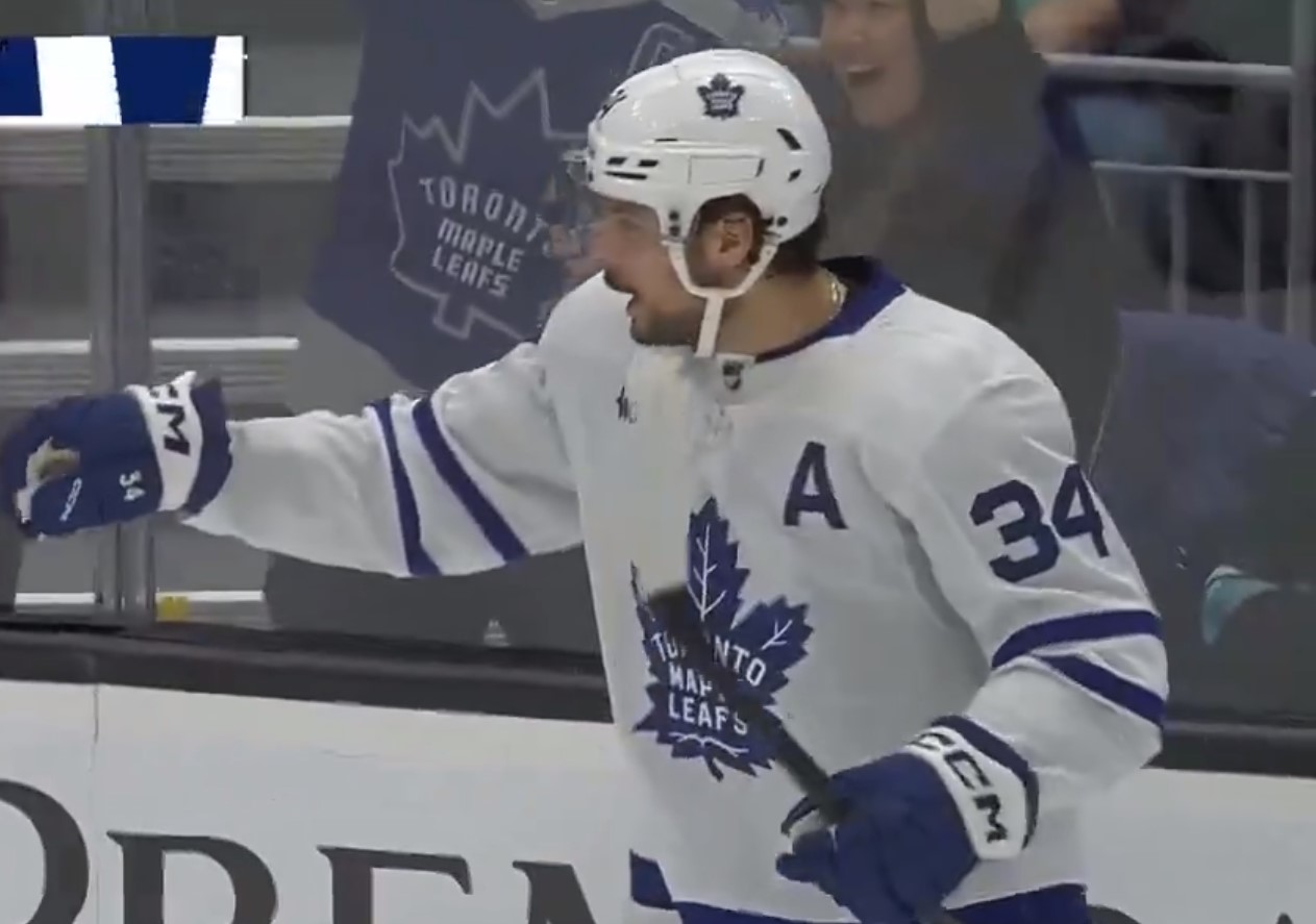 Top-5 : Auston Matthews marque un (superbe) cinquième but en quatre matchs