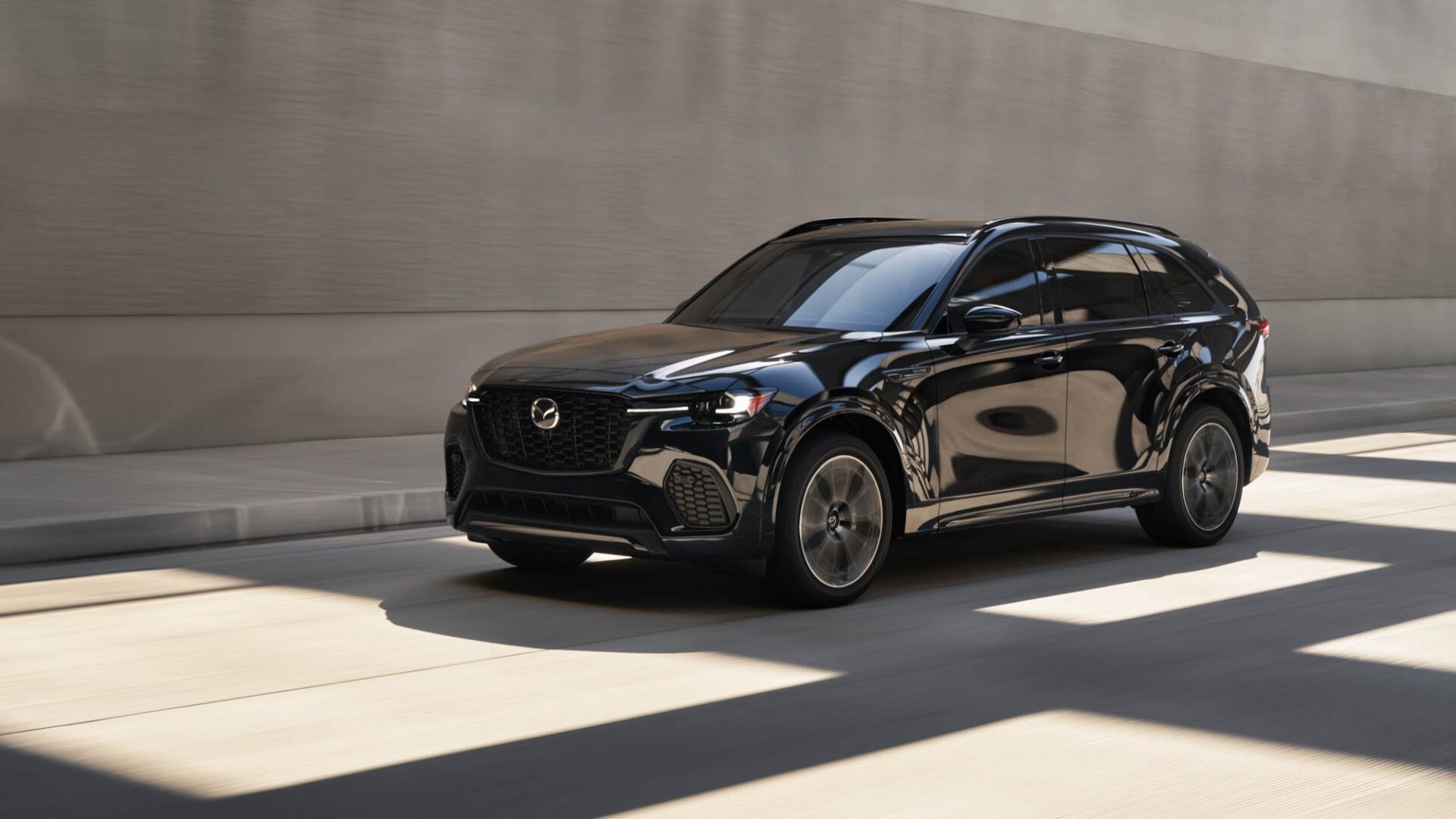 Le Mazda CX-70 s’avère moins cher que le CX-90 duquel il dérive