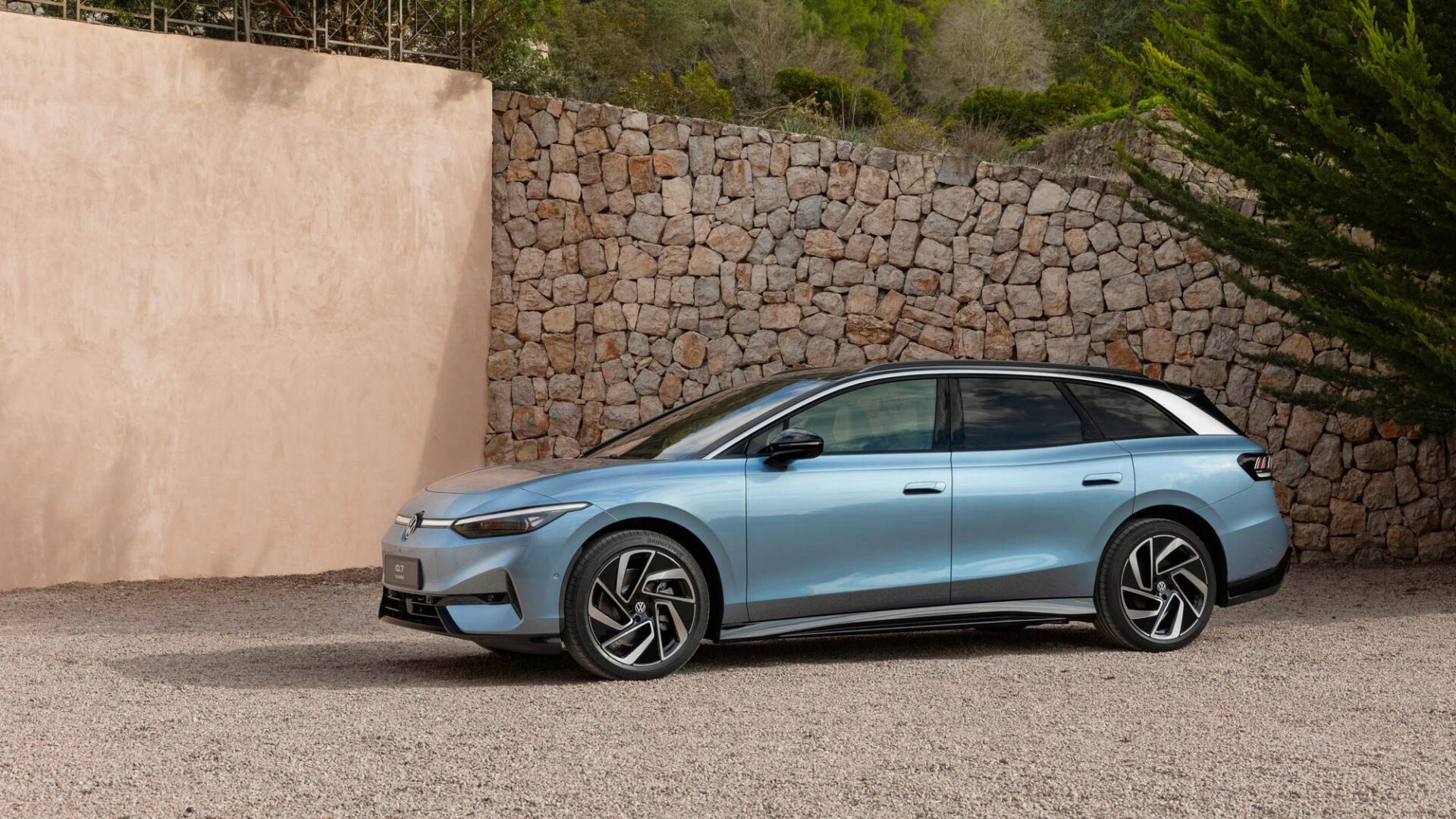 Volkswagen dévoile la familiale ID.7 Tourer, mais pas pour le Canada
