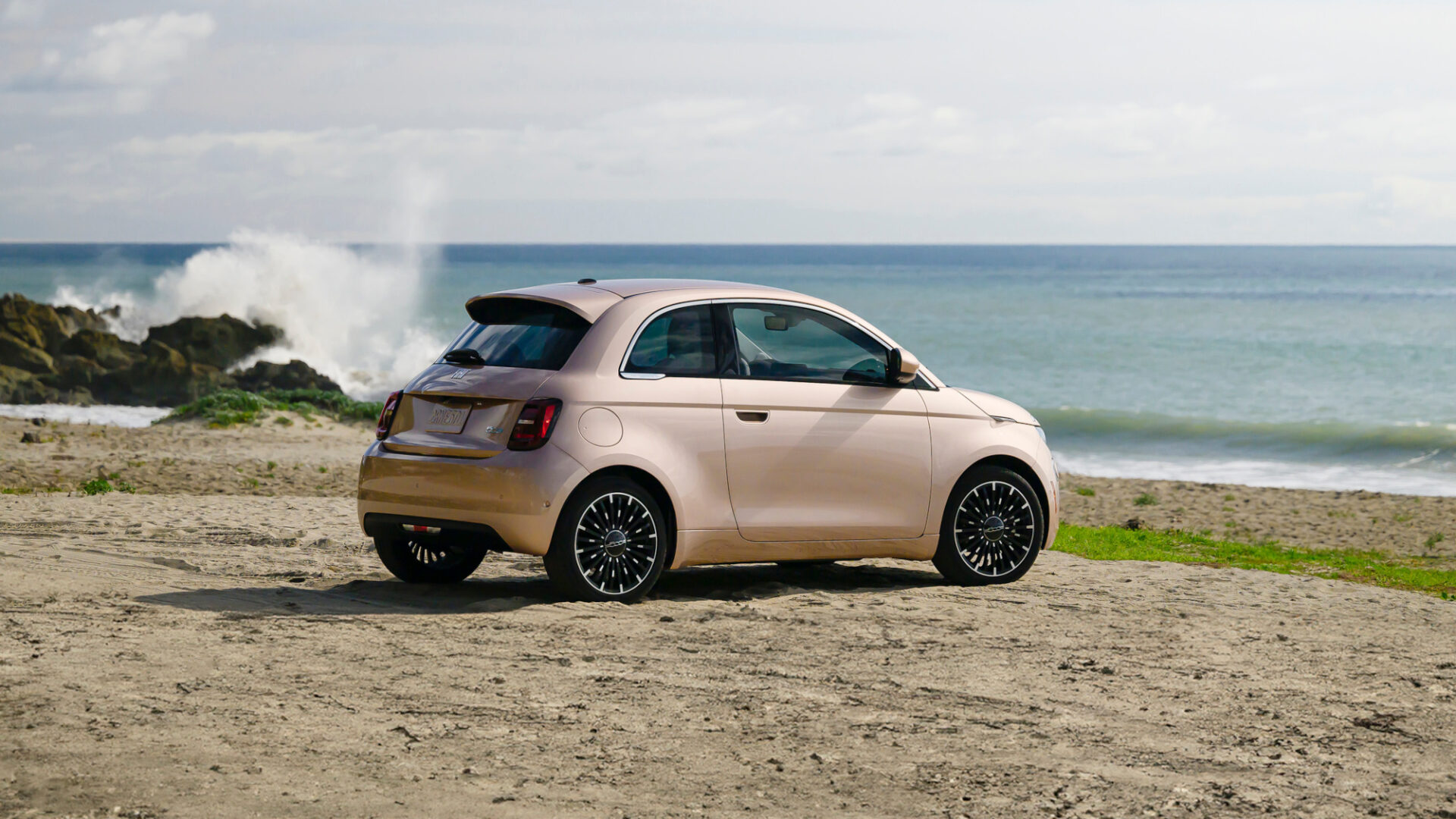 La Fiat 500e sera offerte en version La Prima au prix de 47 190 $