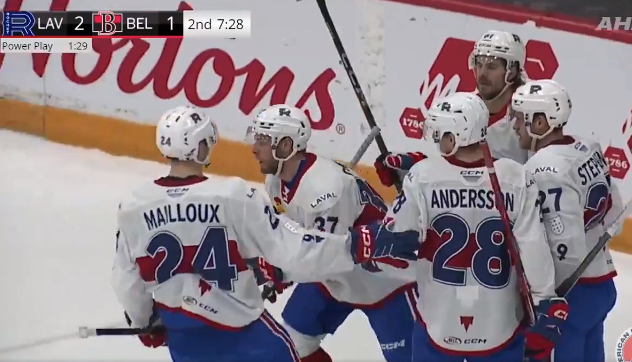 Autre solide match de David Reinbacher dans une victoire cruciale du Rocket