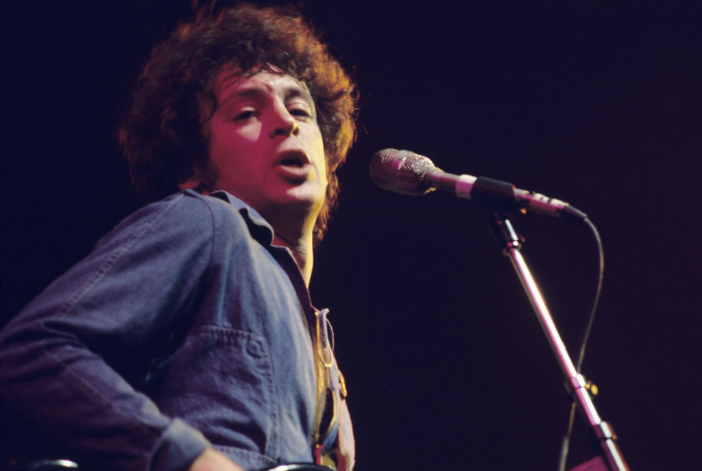 Le chanteur Eric Carmen meurt à 74 ans, hommage aux personnalités disparues de 2024