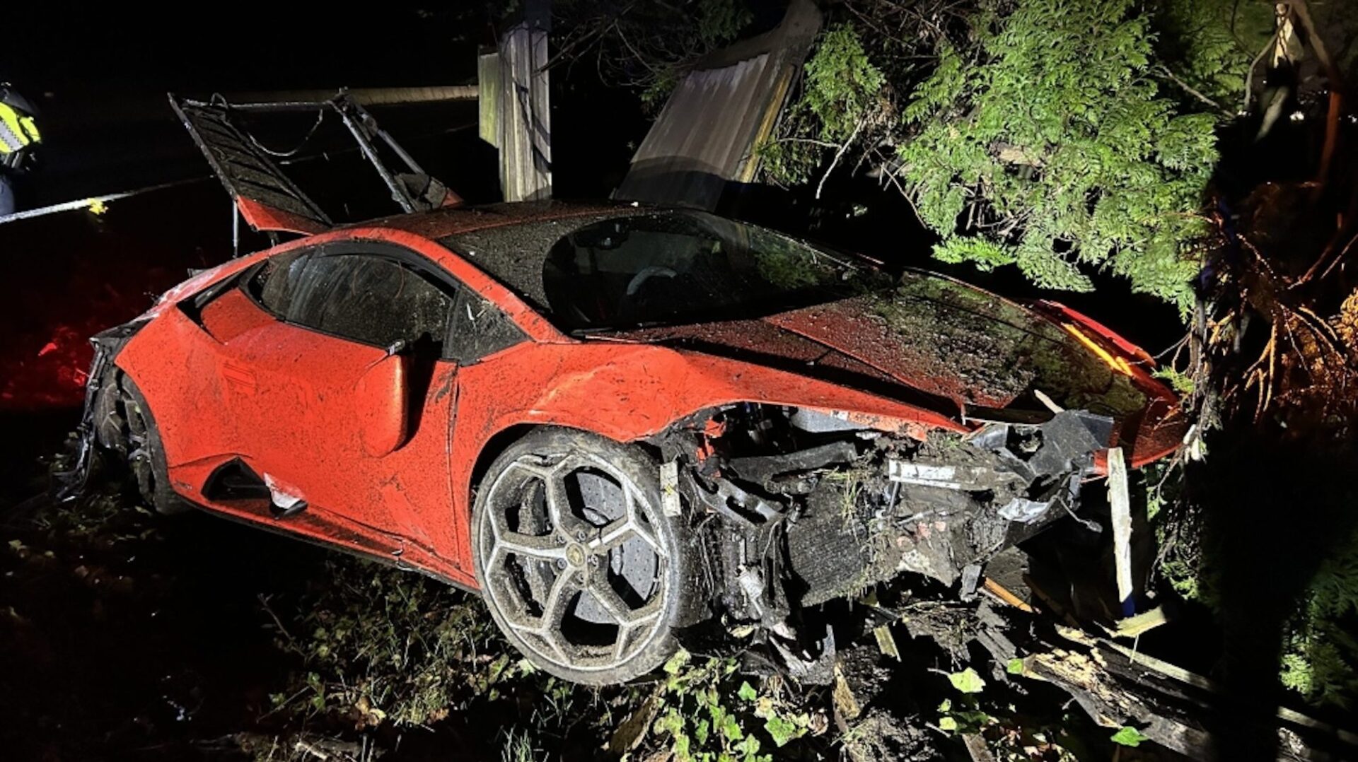Un jeune de 13 ans détruit une Lamborghini Huracán à Vancouver