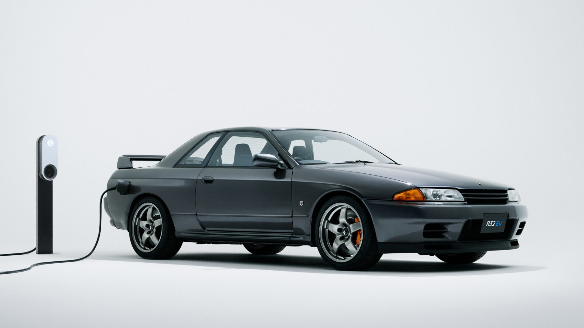 Nissan fait revivre la légendaire R32 en voiture électrique