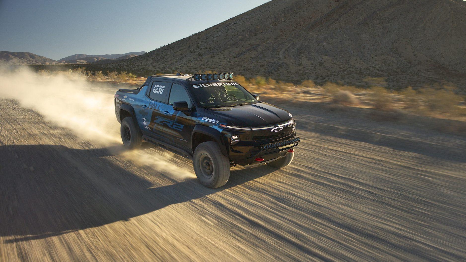 Chevrolet présente un concept tout-terrain du Silverado EV