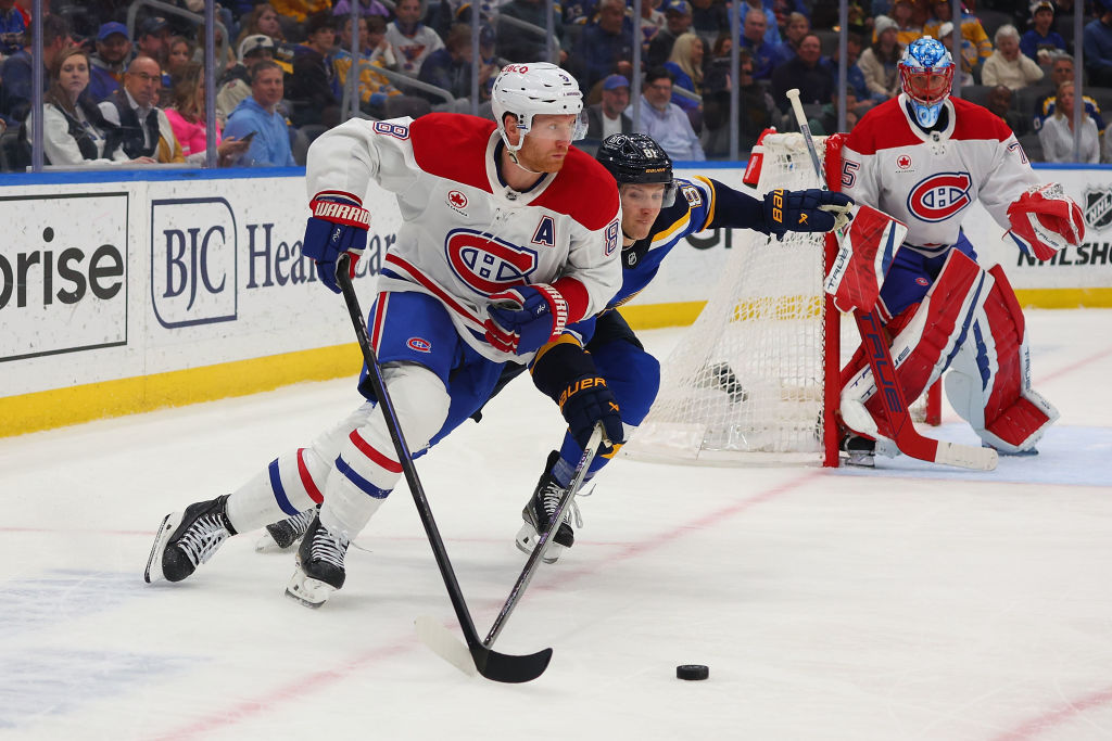 Mike Matheson et Alexandre Carrier : sur la glace pour quatre buts des Blues hier