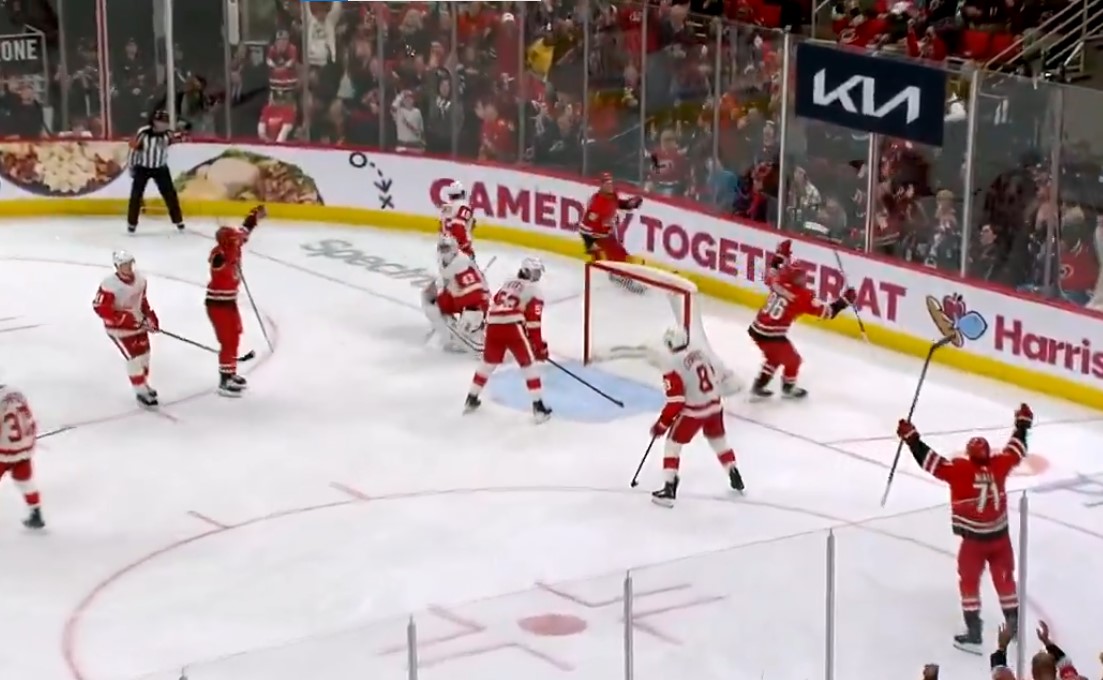 Top-4 : le CH peut dire merci à Jesperi Kotkaniemi pour la défaite des Red Wings