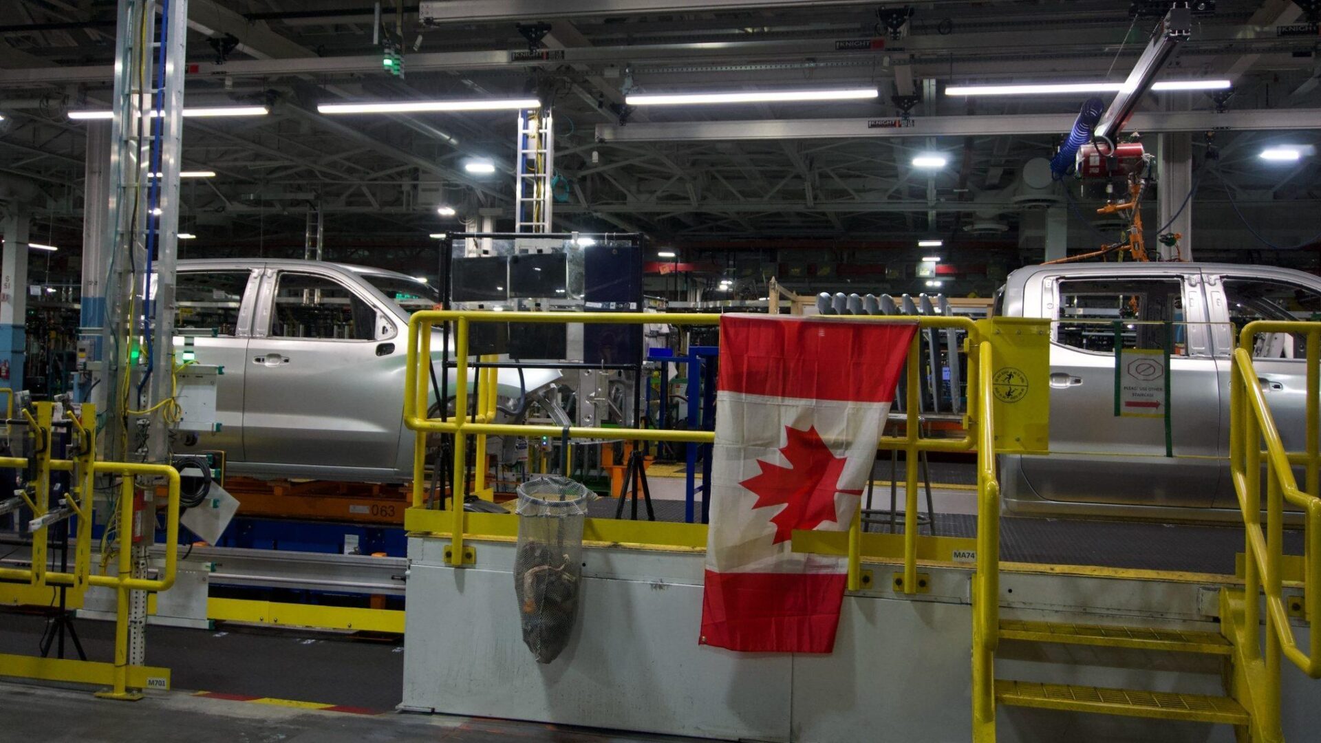 Donald Trump annonce l’application des droits de douane de 25 % au secteur de l’automobile