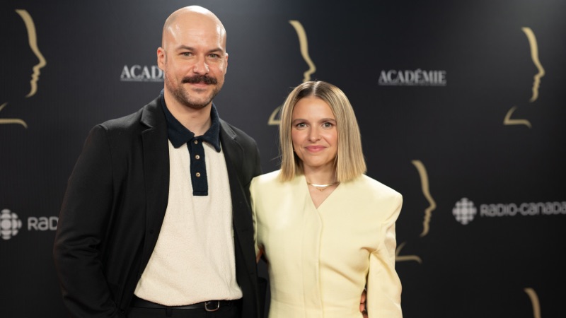Sarah-Jeanne Labrosse déclare son amour à Marc-André Grondin!