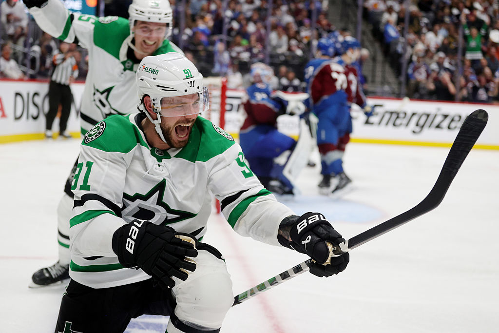 Séries en bref : Tyler Seguin gâche le retour de Gabriel Landeskog au Colorado