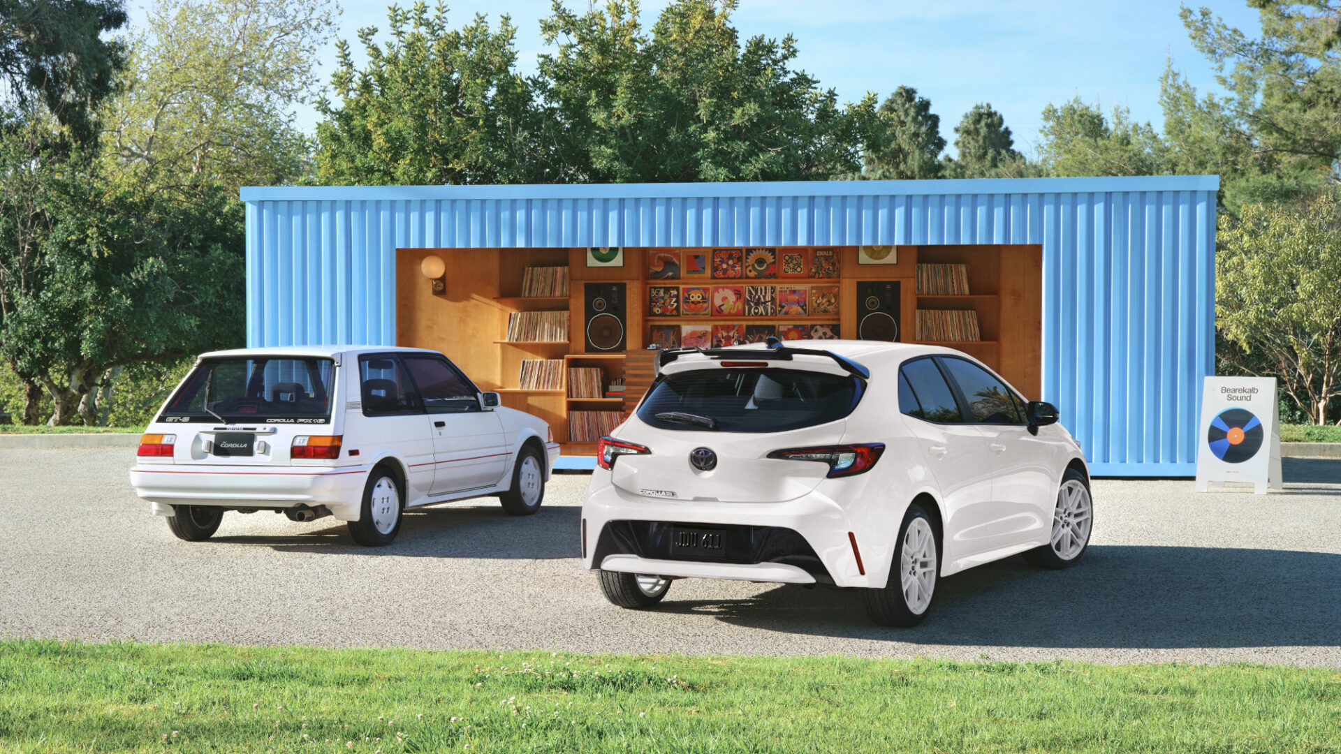 Commercialisée en 1987, la Toyota Corolla FX Hatchback revient en 2026