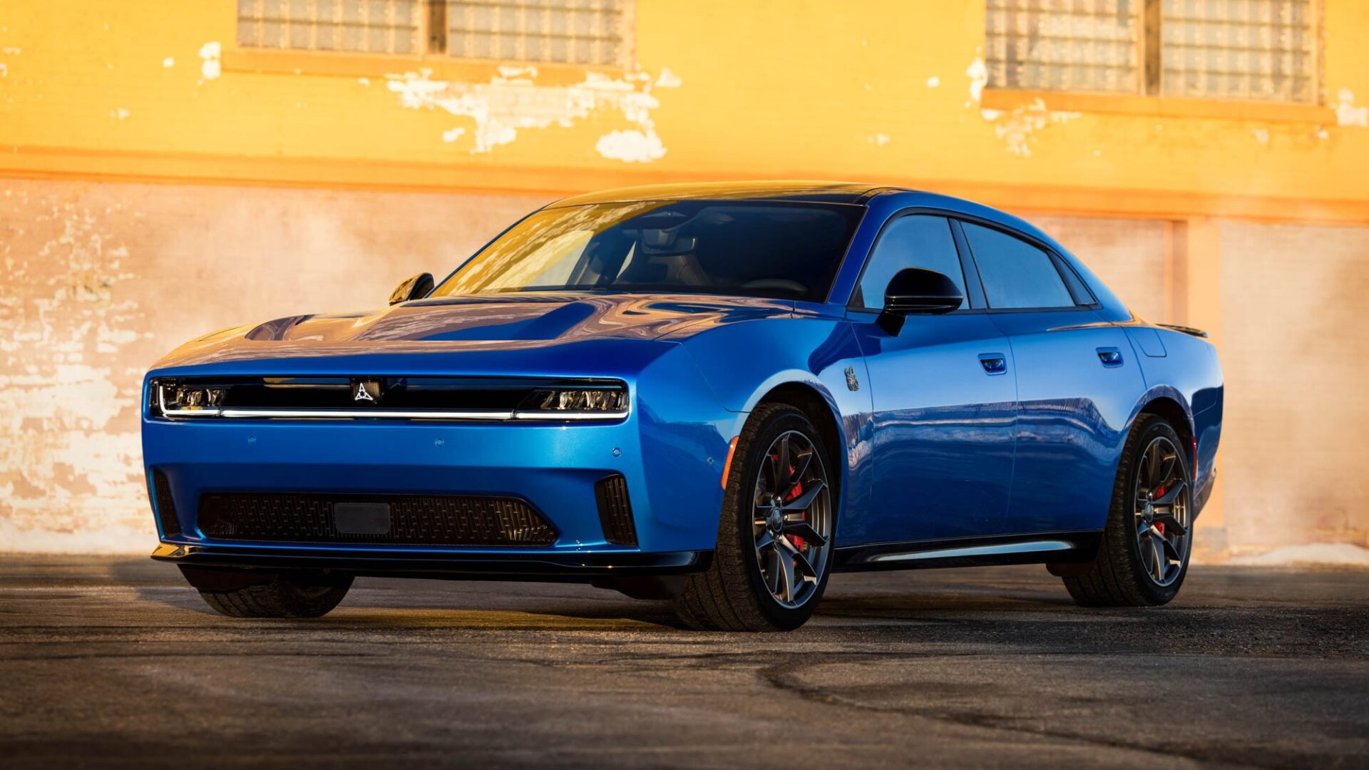 La Dodge Charger Daytona électrique à 4 portes est maintenant officiellement dévoilée