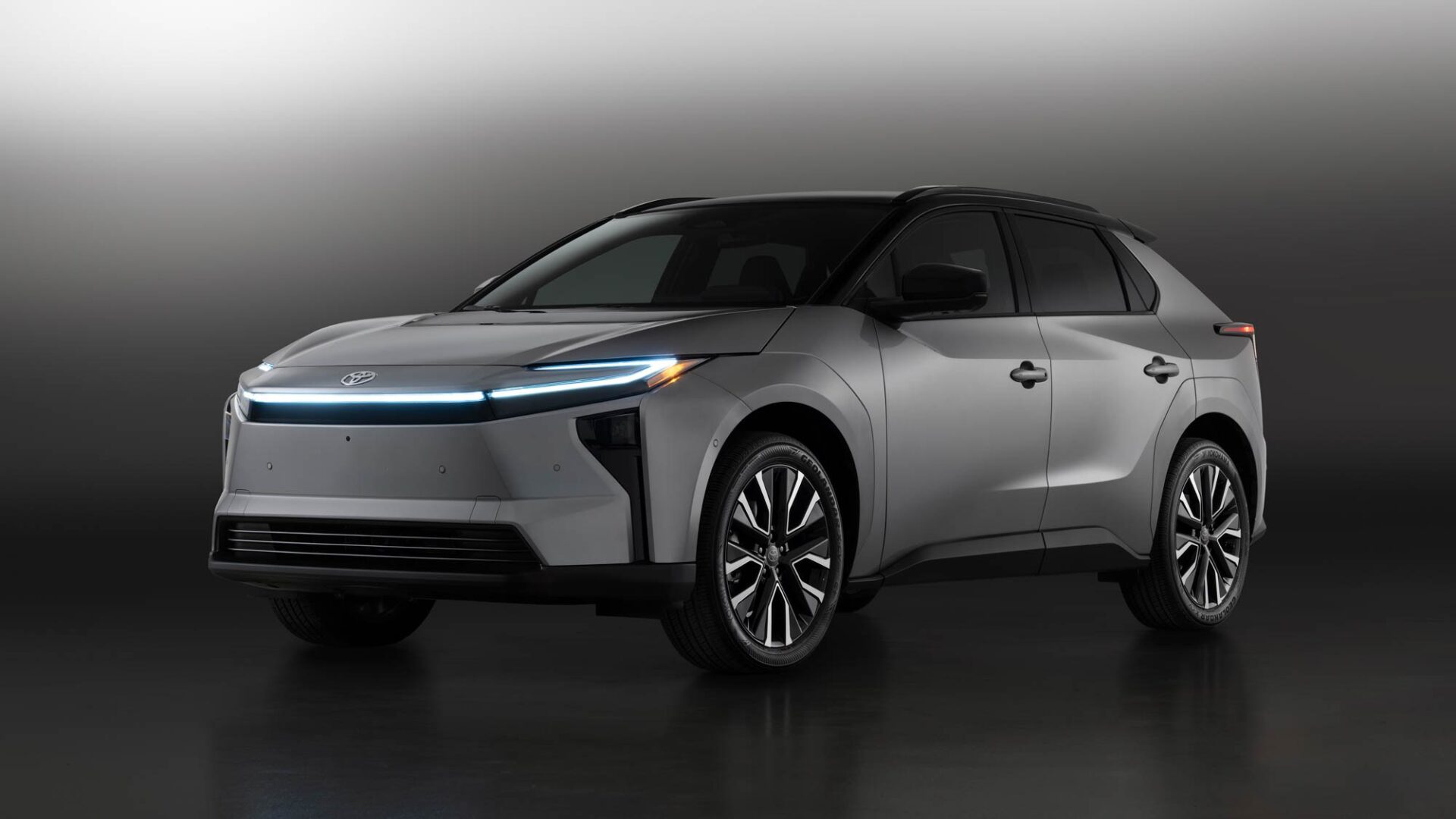 Le Toyota bZ 2026, anciennement bZ4X, reçoit une floppée d’améliorations