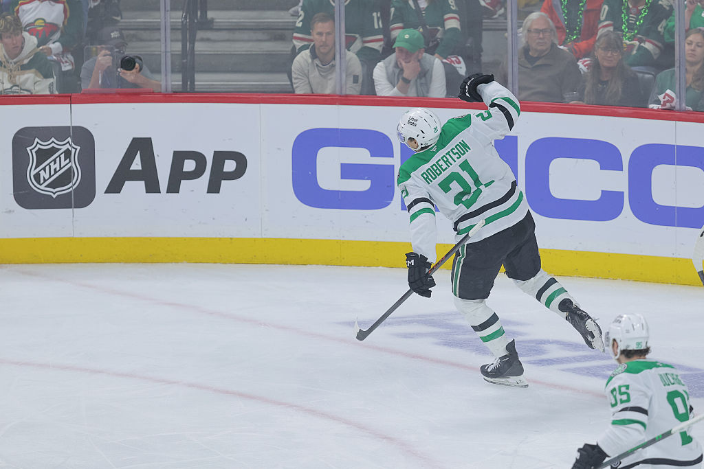 NHL: APR 25 Playoffs First Round Stars at Wild