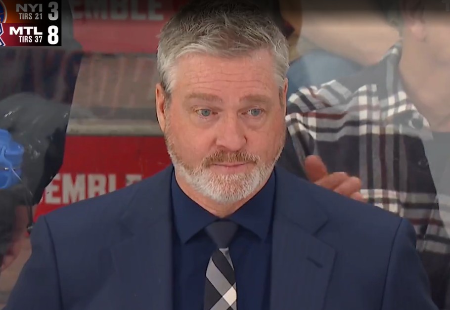 Photo-Patrick-Roy-vs-Bolduc