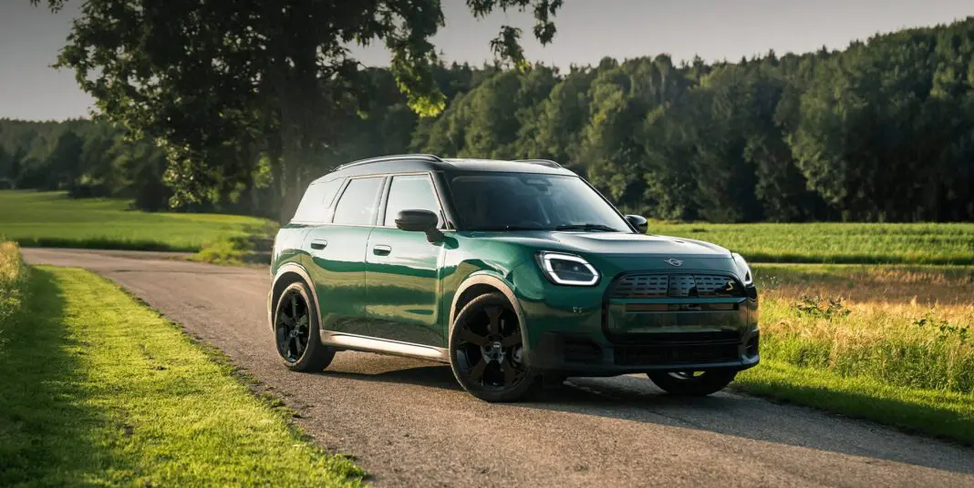 MINI-countryman-elementaire_2027