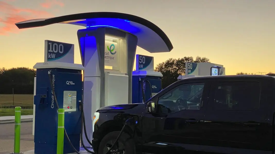 Borne-de-recharge-rapide-2