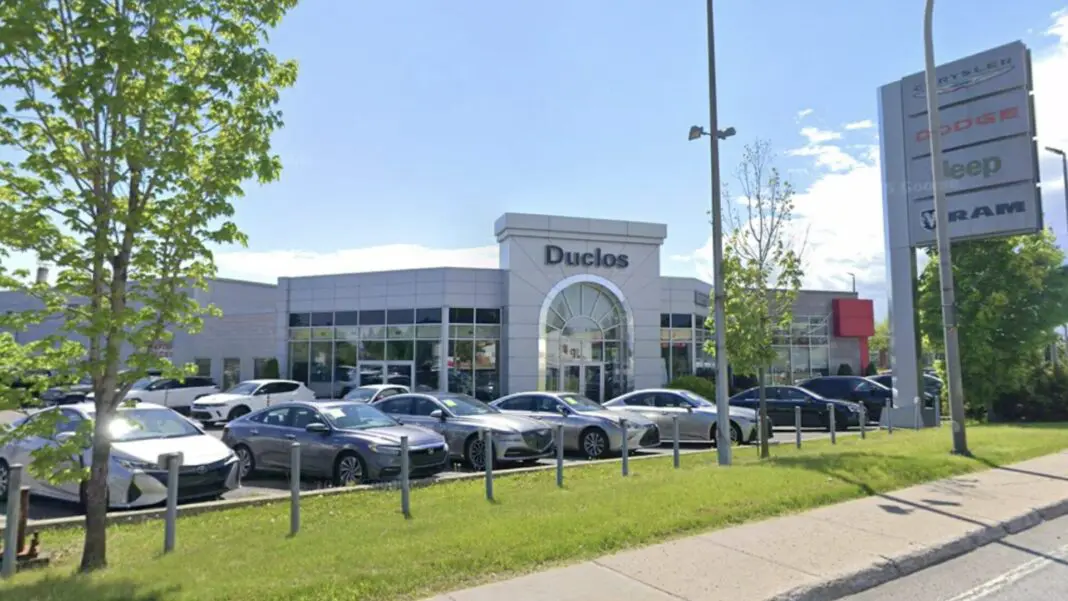Duclos_Longueuil_Chrysler_01