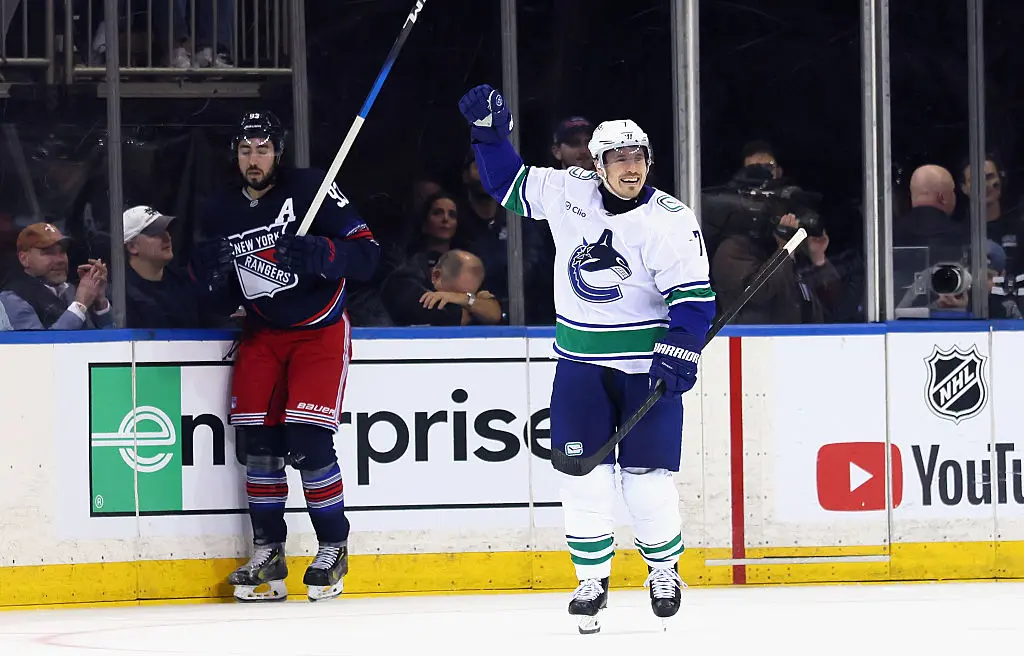 Vancouver Canucks v New York Rangers
