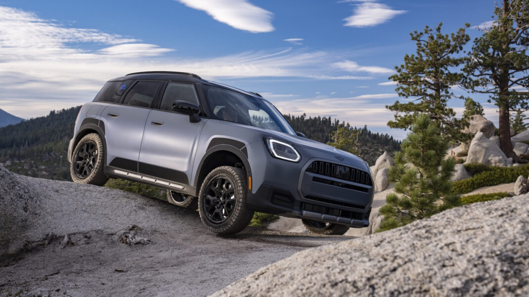 MINI_Countryman_S_ALL4_Untamed_Edition_2027_01