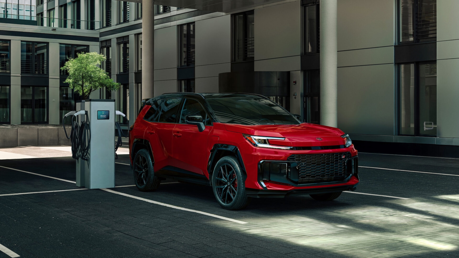 Toyota entreprend un premier rappel sur certains RAV4 hybrides branchables 2026