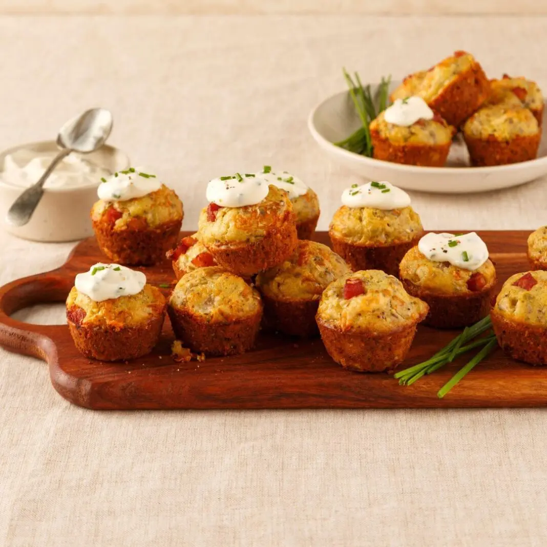 mini-muffins-sales-pancetta-deux-fromages